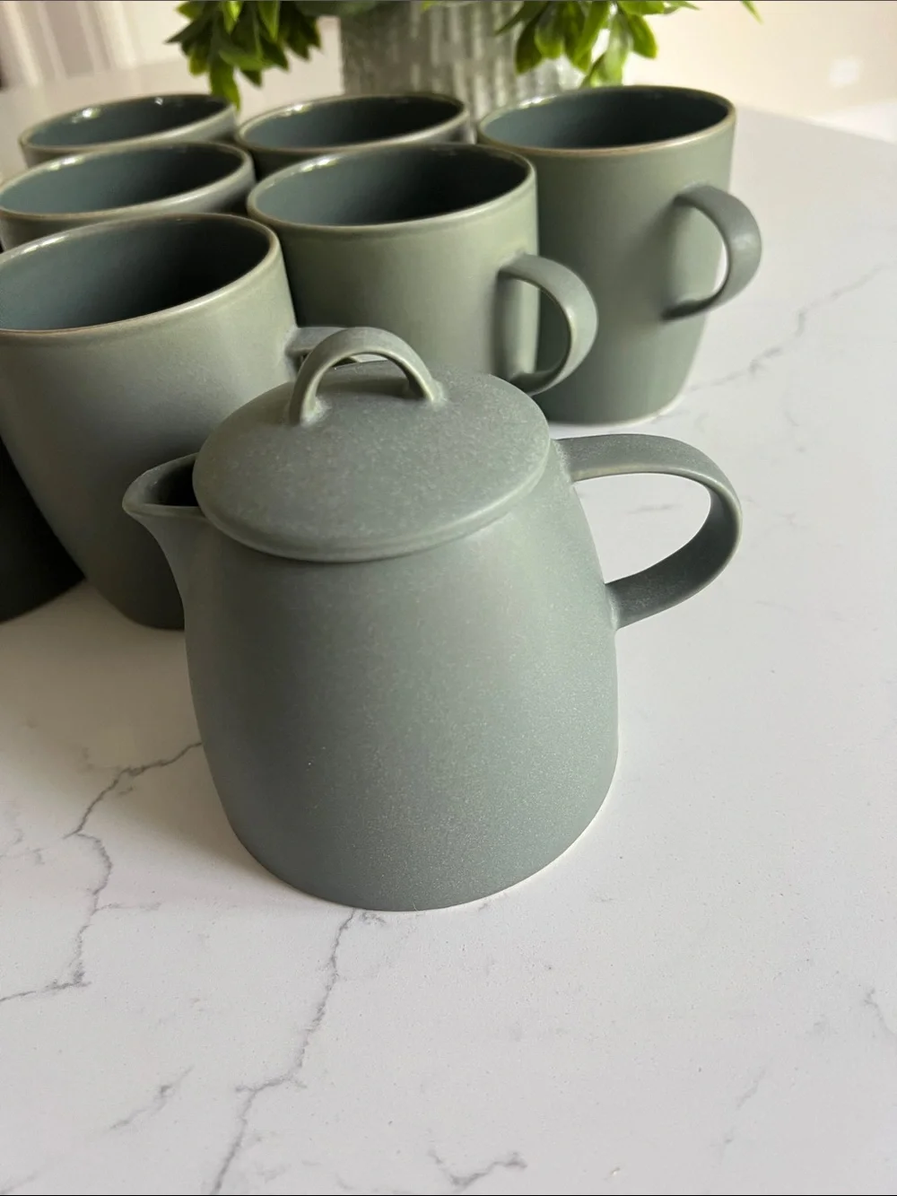 Crate&Barrel Matte Green Ceramic Tea Mugs with Sugar and Creamer